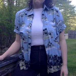 HAWAIIAN COLLARED SHORT SLEEVE SHIRT